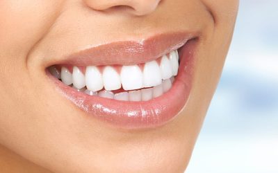 10 Teeth-staining Foods to Avoid for White Teeth